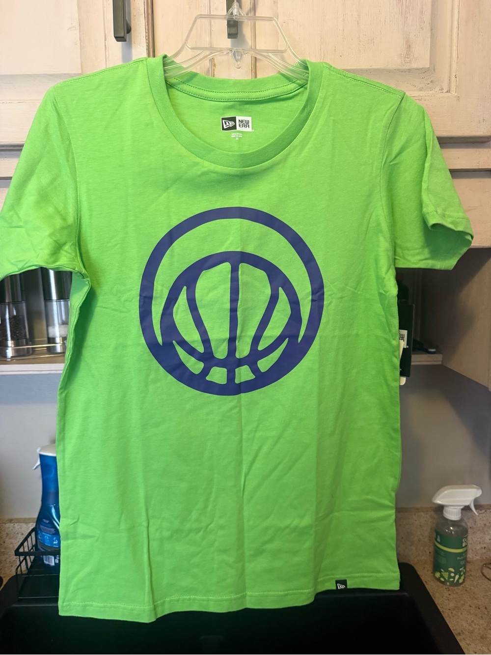 New Era Women’s Lime Green Graphic Tee